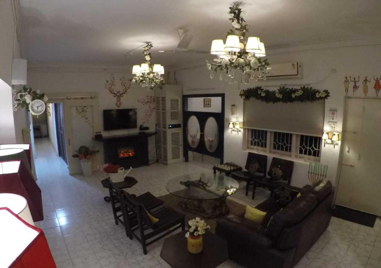 Kakaku The Guest House Adilabad Bagian luar foto